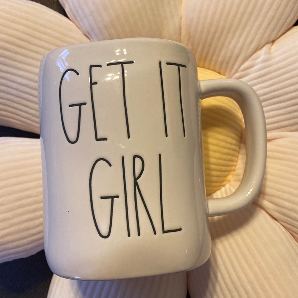 Rae Dunn •GET IT GIRL• Mug w/ Pink Inside